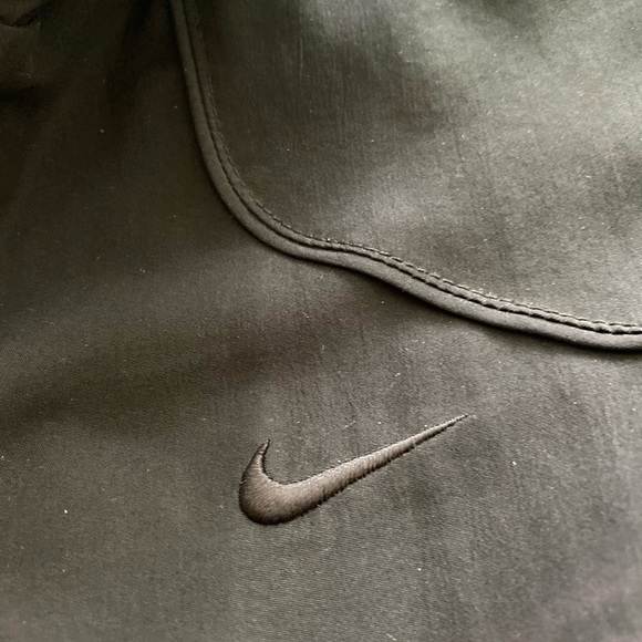 Nike dri fit nylon bomber. - Picture 2 of 4